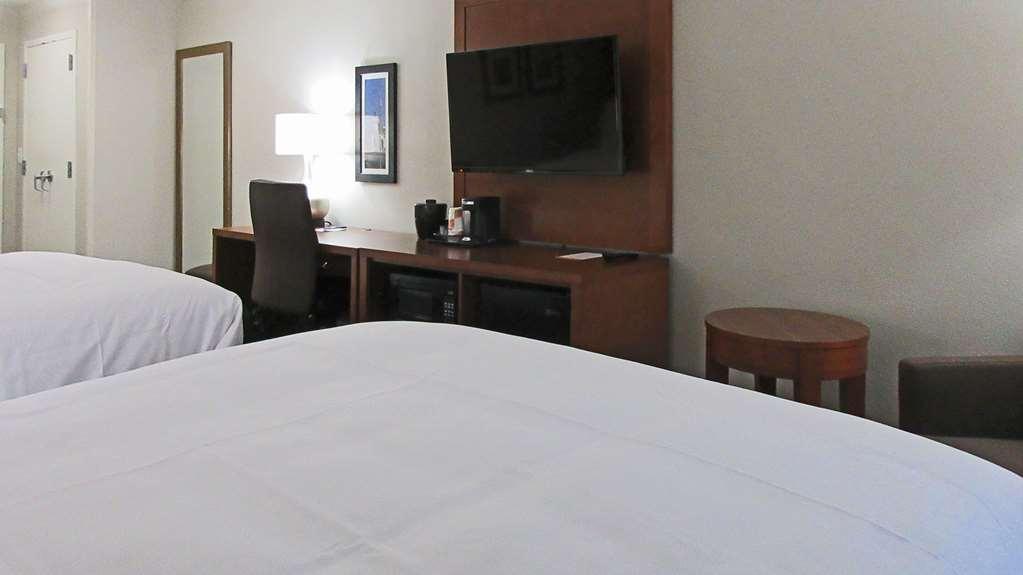 Comfort Inn & Suites Brunswick Room photo